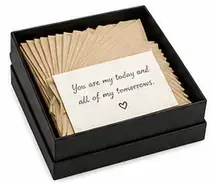 हाथ से लिखे नोट्स का बॉक्स — Handwritten Notes Box
