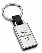 पर्सनलाइज़्ड कीचेन — Personalized Keychain