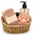 छोटा हैंडक्राफ्टेड सोप/बाथ सेट — Handcrafted Soap Aur Bath Set