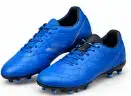 फुटबॉल शूज़ (स्टड) — Football Shoes (Studs)