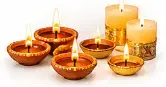 दीये और मोमबत्तियां — Diyas Aur Candles
